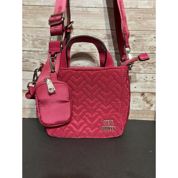 Steve Madden Viral Tik Tok Bag Hot Pink Fuchsia Pouch Two Straps Cute NEW! - Picture 1 of 11